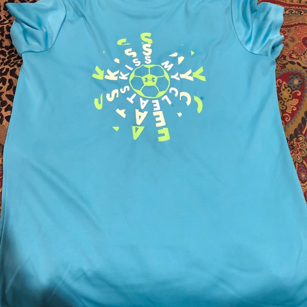 Girls under armour shirt